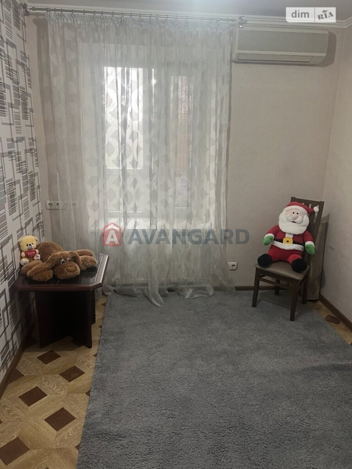 4 ����. ��������, 108/97/10 ��. �., 4/12 ���� ���� 6