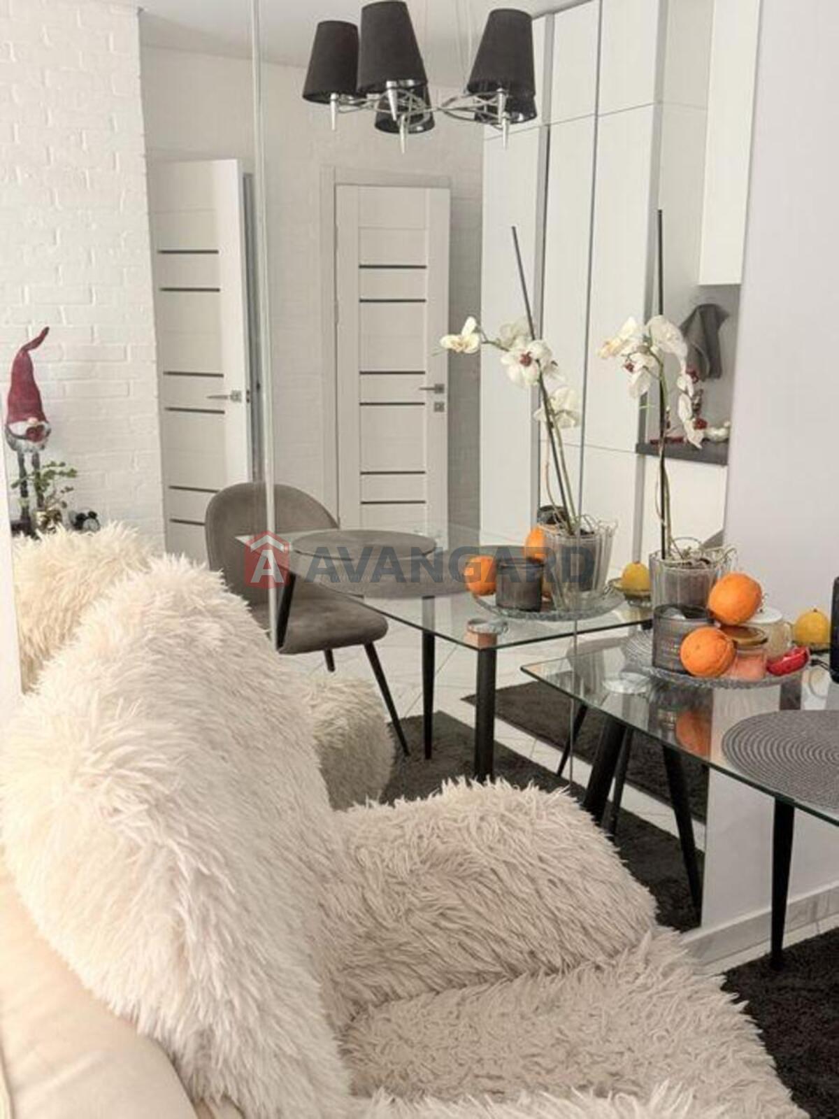 1 ��. ��������, 38/-/22 ��. �., 1/5 ������ ���� 3