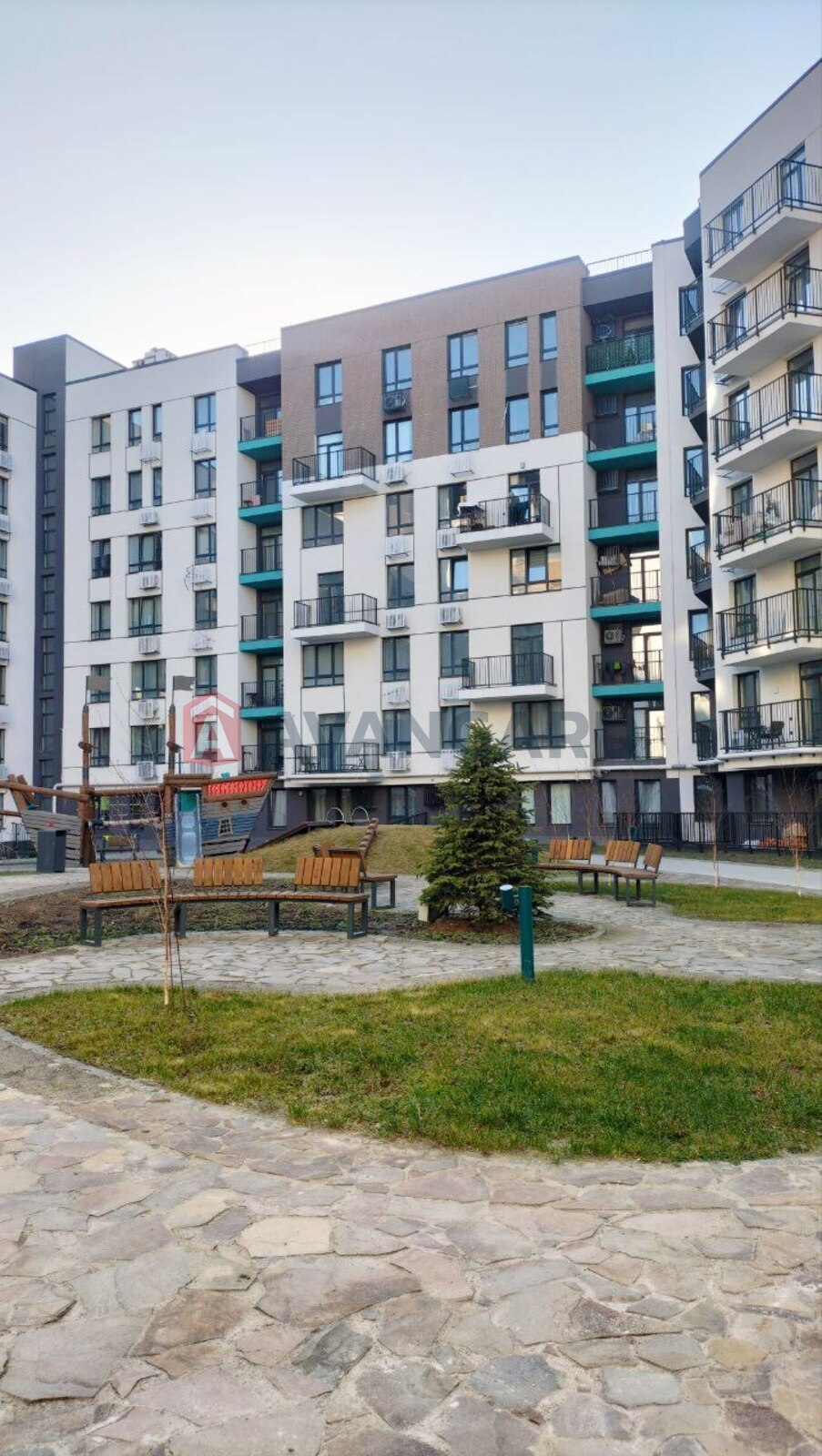 1 ��. ��������, 47/18/16 ��. �., 2/7 ������ ���� 15