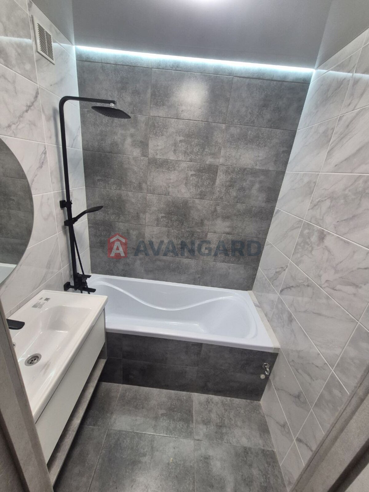 3 ��. ��������, 68/-/8 ��. �., 9/9 ������ ���� 19