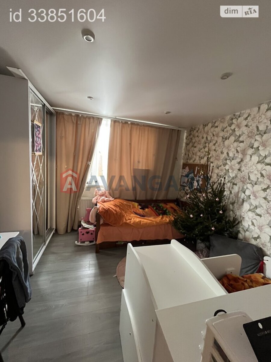 3 ��. ��������, 70/35/13 ��. �., 2/2 ������ ���� 8