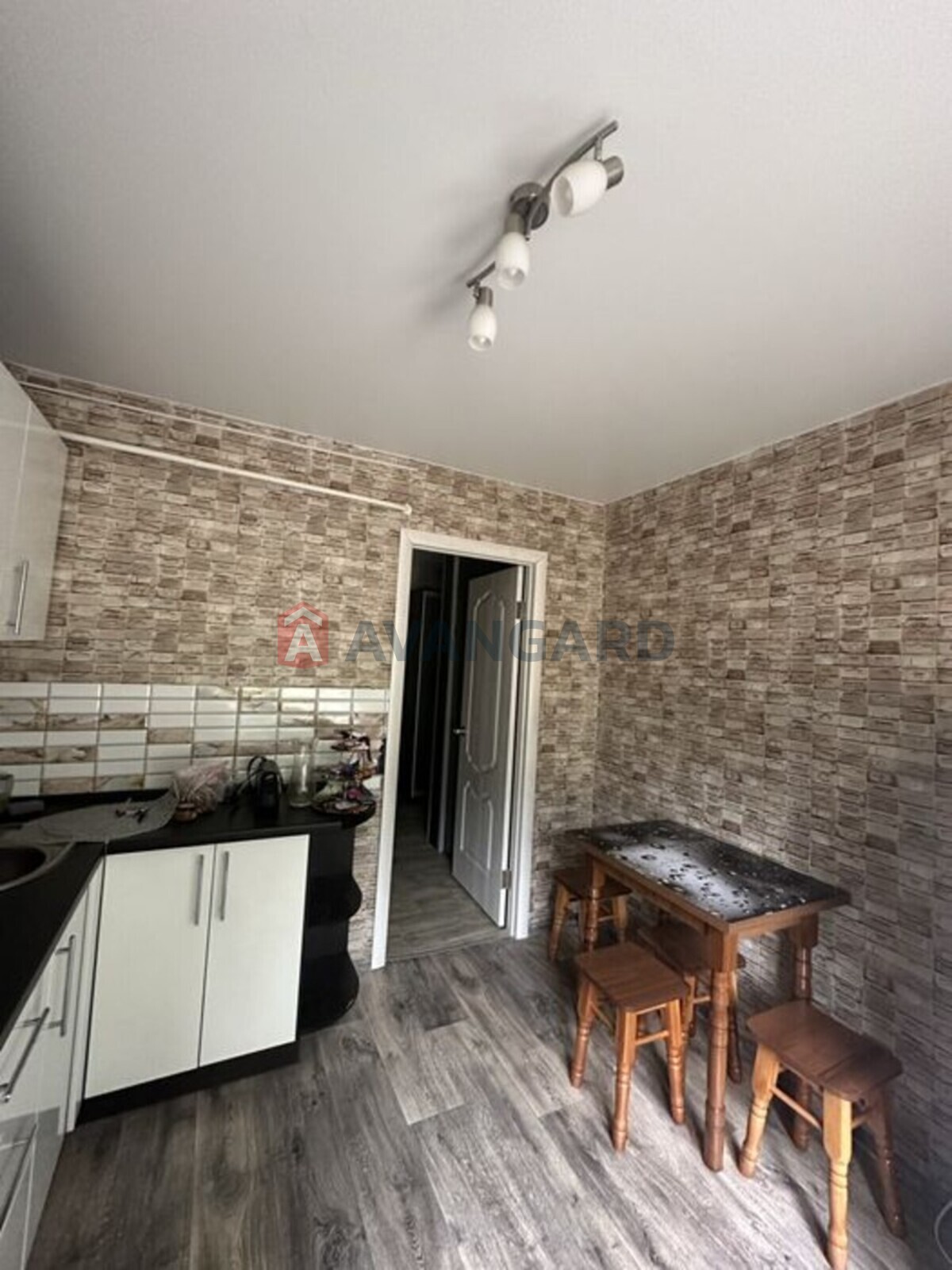 2 ��. ��������, 51/-/12 ��. �., 1/9 ������ ���� 2