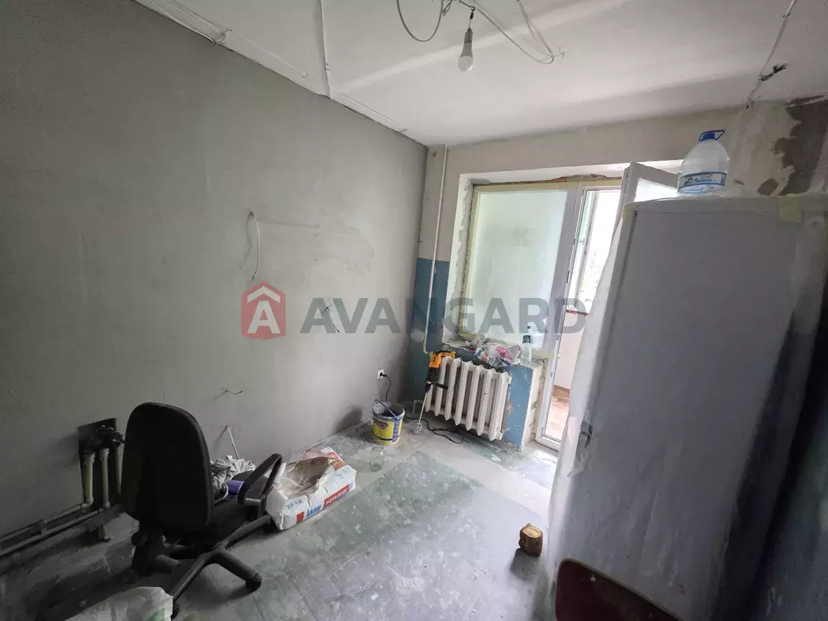 1 . , 40/-/8 . ., 1/12   2