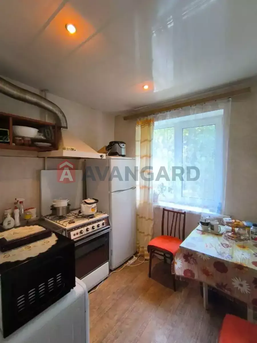 2 . , 46/-/- . ., 2/5   7