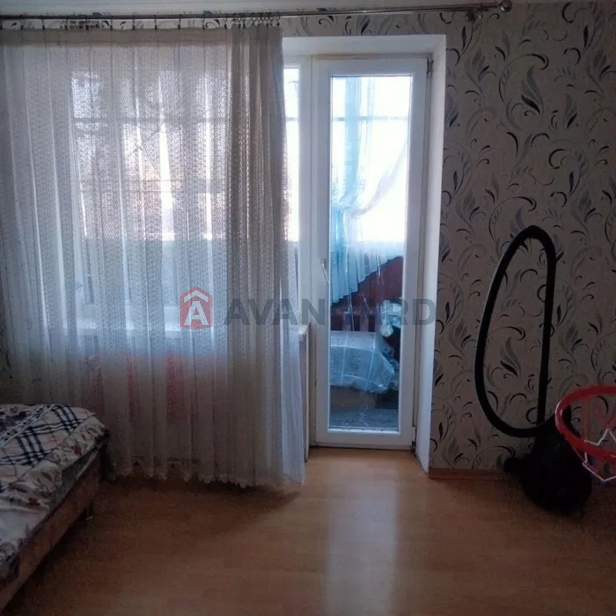 1 ����. ��������, 64/-/6 ��. �., 6/9 ���� ���� 8