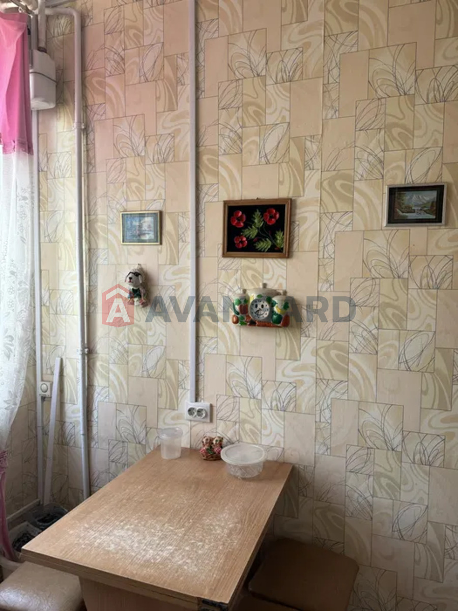 2 ��. ��������, 40/-/7 ��. �., 3/3 ������ ���� 15