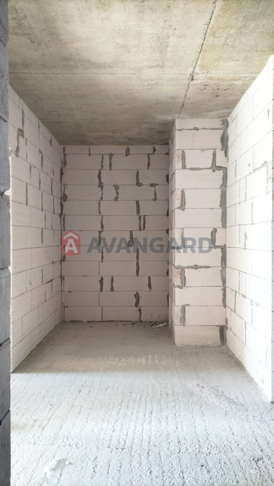 3 ��. ��������, 95,93/55,24/14 ��. �., 5/9 ������ ���� 7