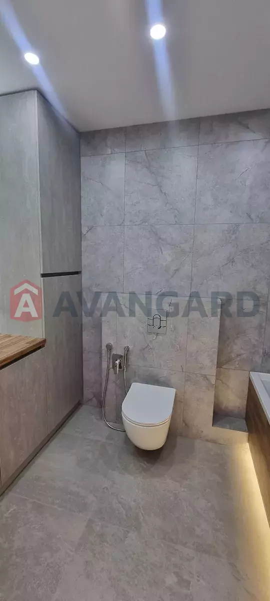 2 ����. ��������, 48/-/20 ��. �., 3/17 ���� ���� 12