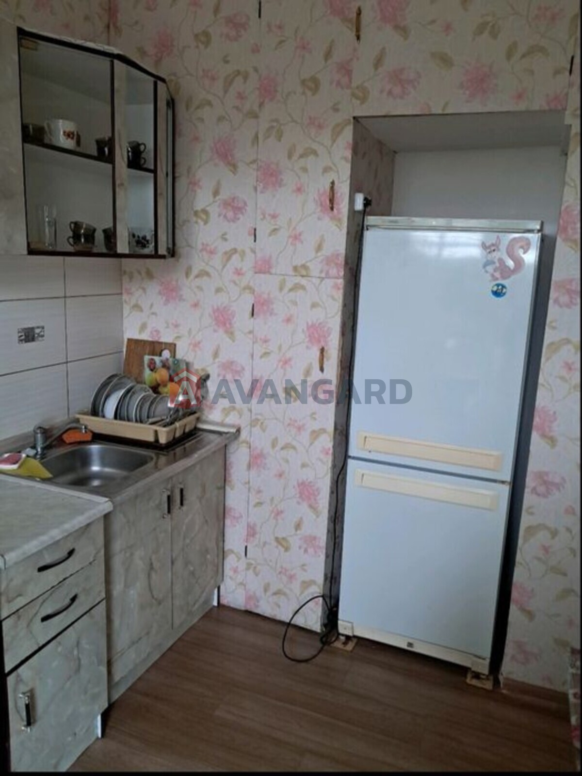1 ����. ��������, 40/-/8 ��. �., 5/15 ���� ���� 12