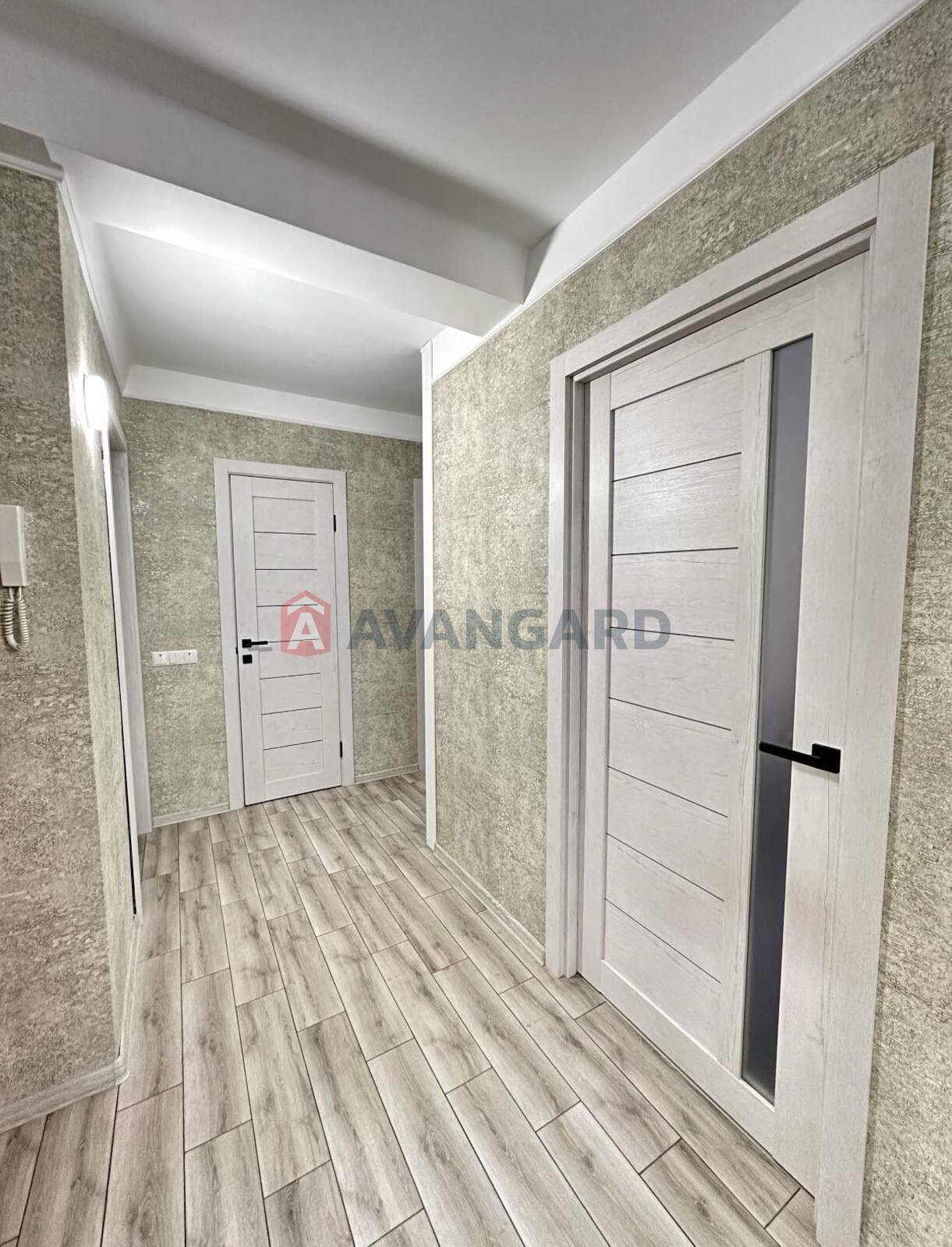 1 . , 52/-/9 . ., 4/9   5