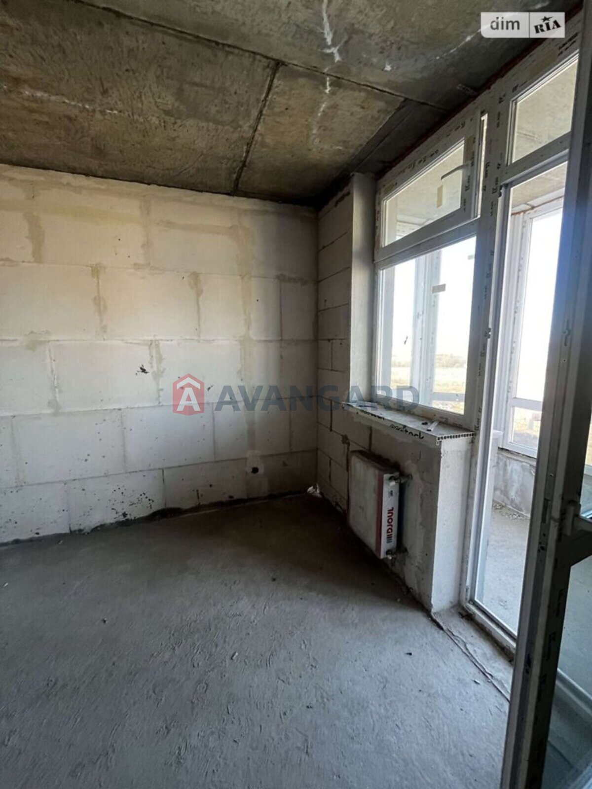 5 ��. ��������, 133/-/- ��. �., 10/10 ������ ���� 11