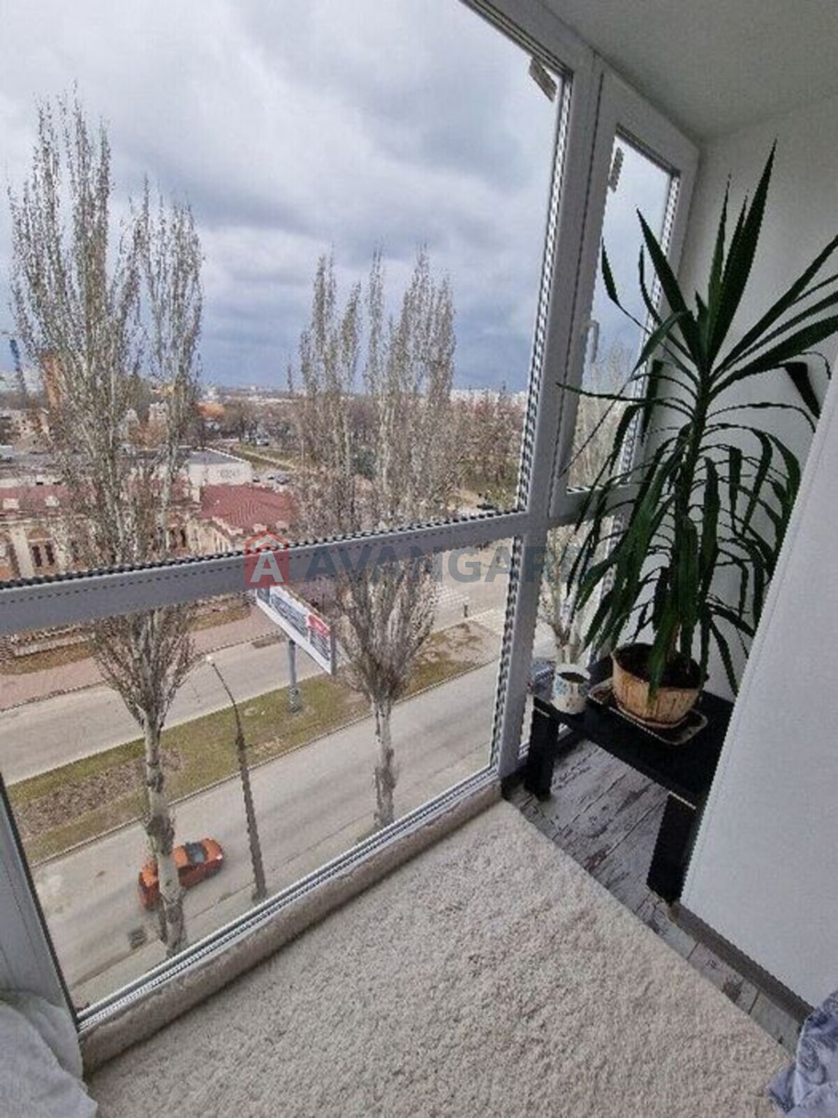 3 ��. ��������, 63/-/9 ��. �., 7/8 ������ ���� 5