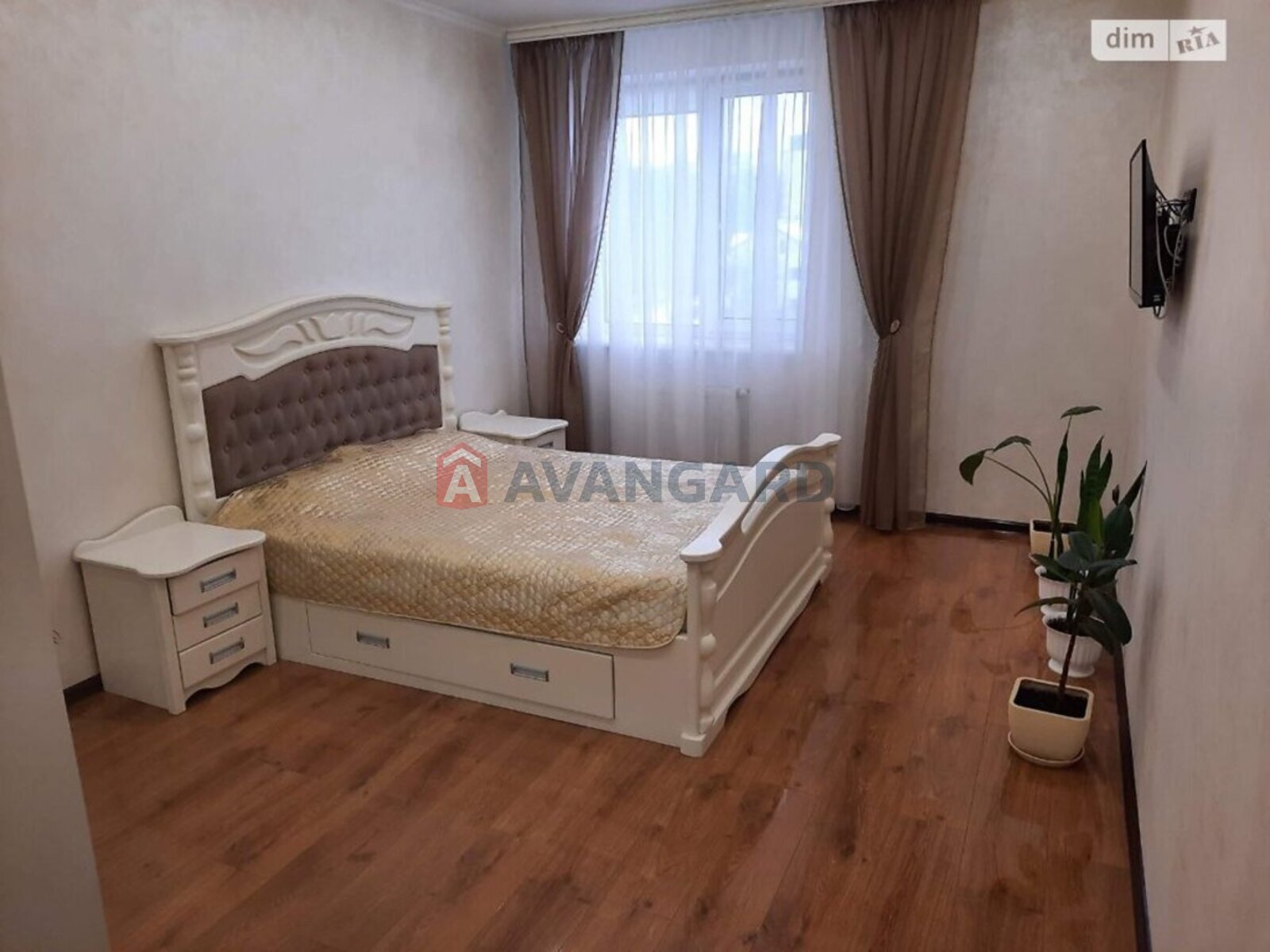 2 ��. ��������, 78/-/16 ��. �., 4/5 ������ ���� 6