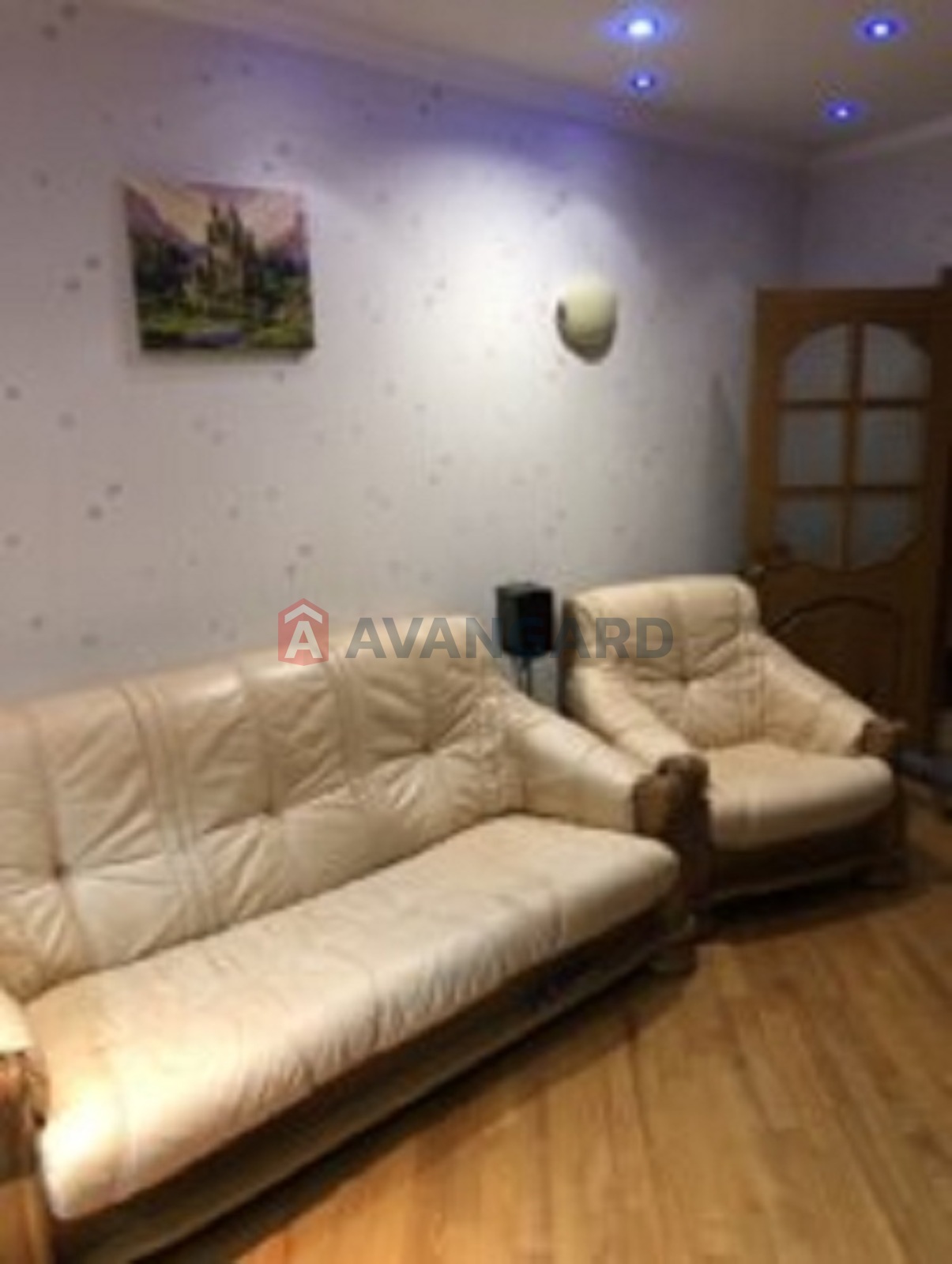 3 ��. ��������, 105/40/13 ��. �., 16/16 ������ ���� 11