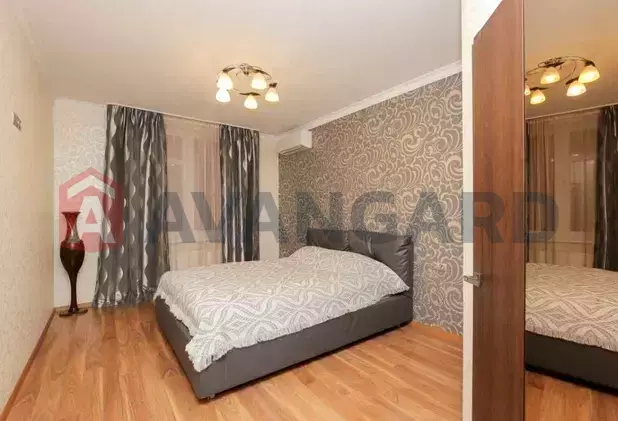 2 ����. ��������, 58/-/12 ��. �., 20/24 ���� ���� 17