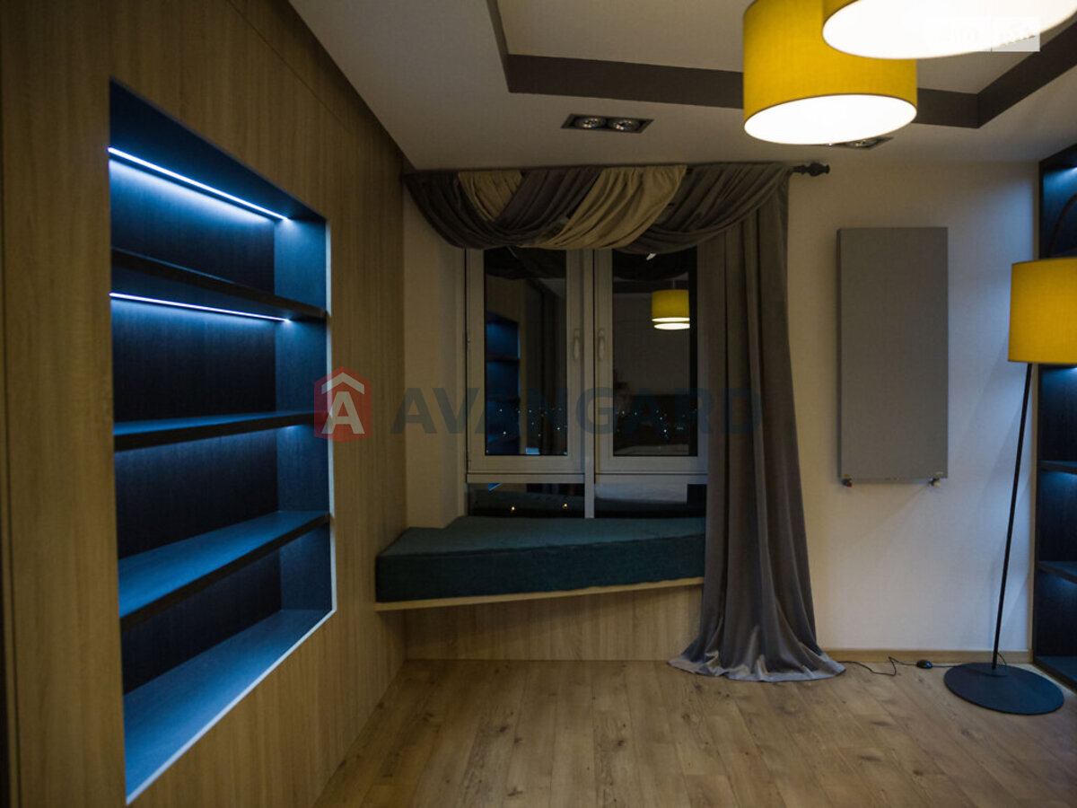 1 ����. ��������, 46/20/14 ��. �., 15/16 ���� ���� 21