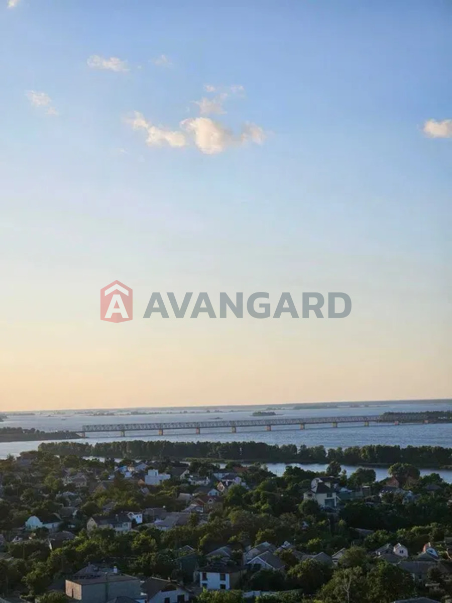 1 ����. ��������, 51/-/21 ��. �., 18/18 ���� ���� 6