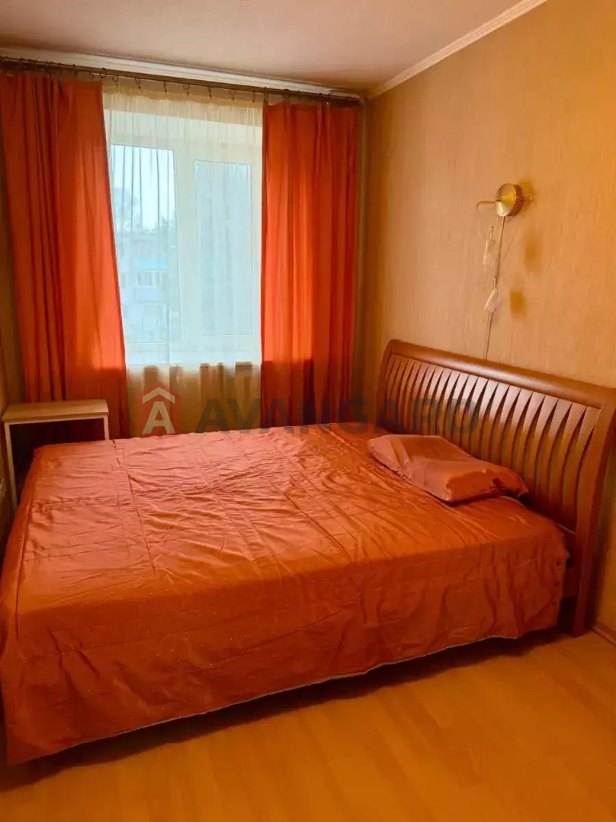 2 . , 44/-/6 . ., 4/5   9