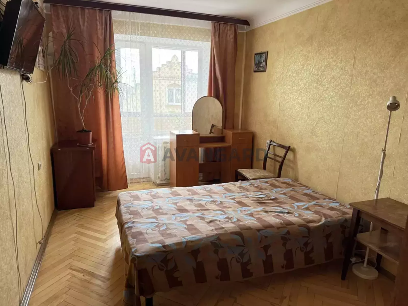 4 . , 80.7/-/8.4 . ., 5/9   2