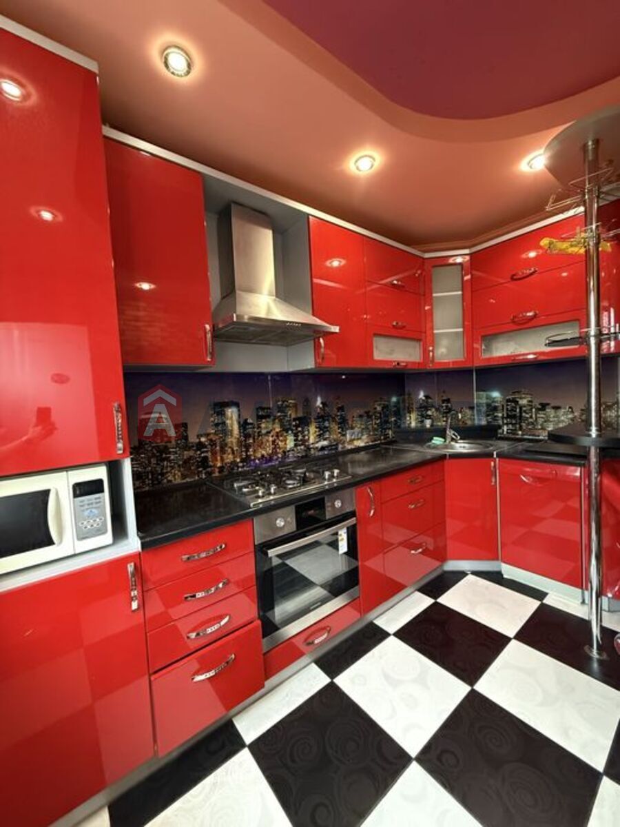 3 ��. ��������, 64/-/10 ��. �., 5/9 ������ ���� 7