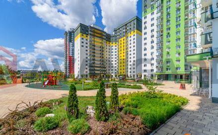 3 ��. ��������, 84/-/14 ��. �., 18/25 ������ ���� 1