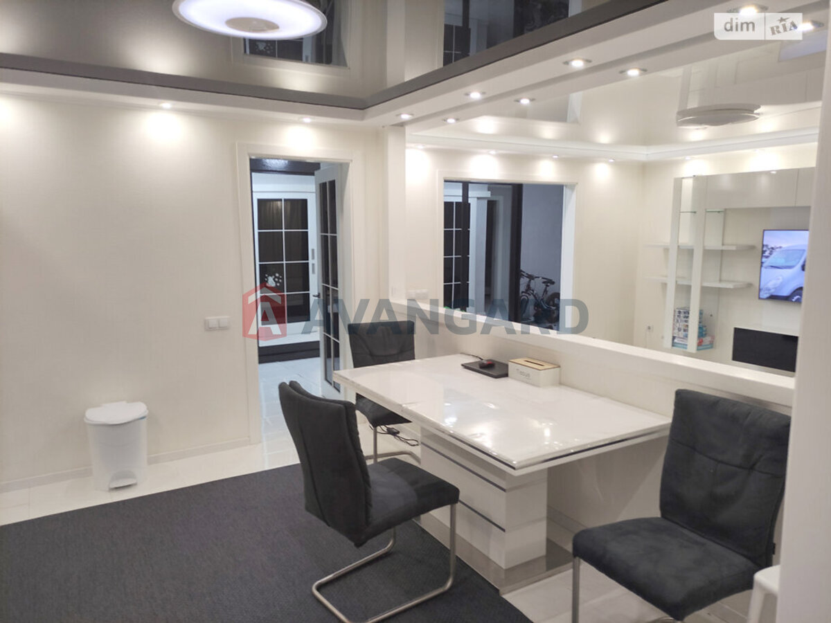 3 ����. ��������, 88/43/16 ��. �., 3/10 ���� ���� 1