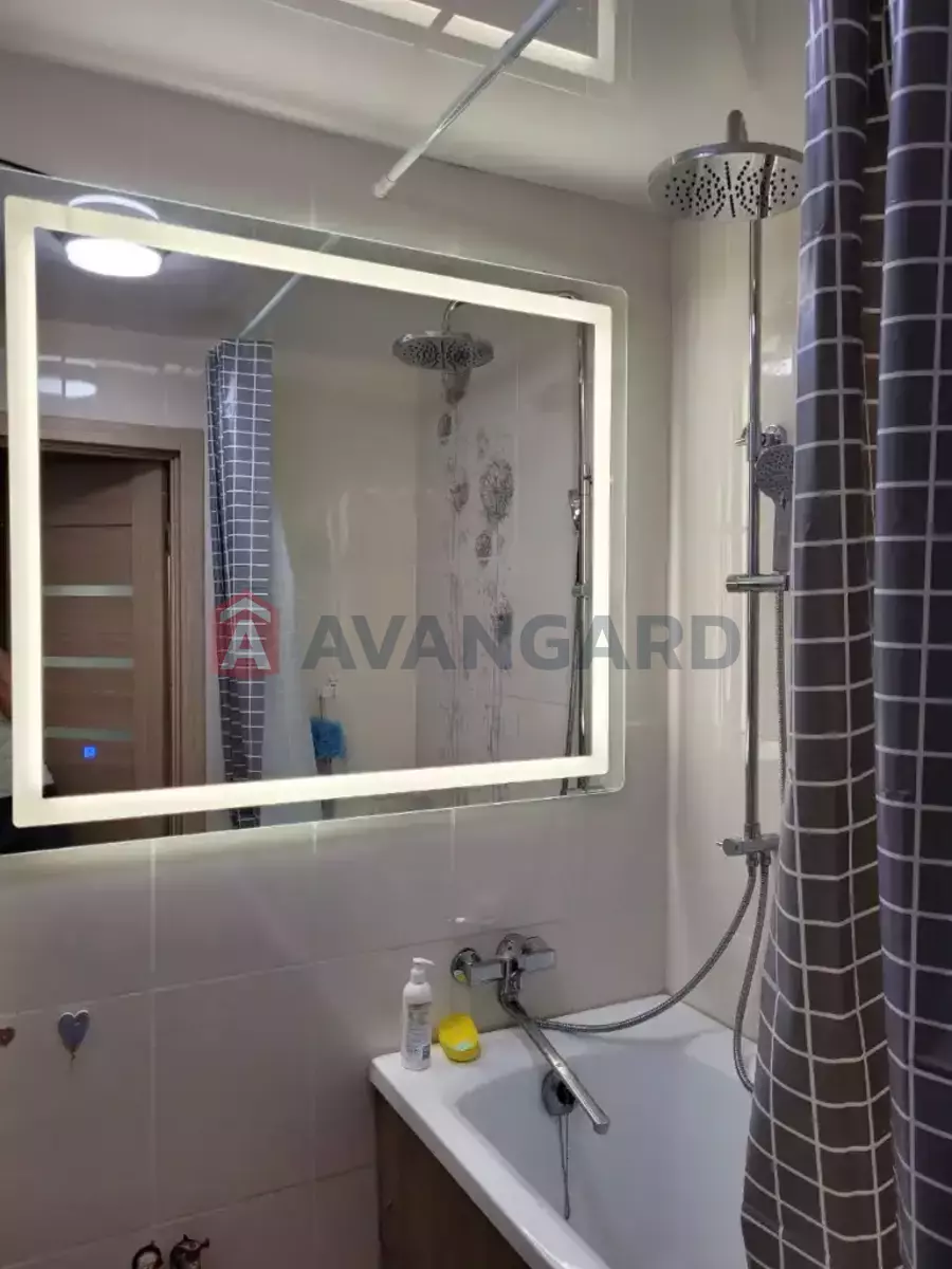 3 ����. ��������, 70/42/10 ��. �., 4/12 ���� ���� 14