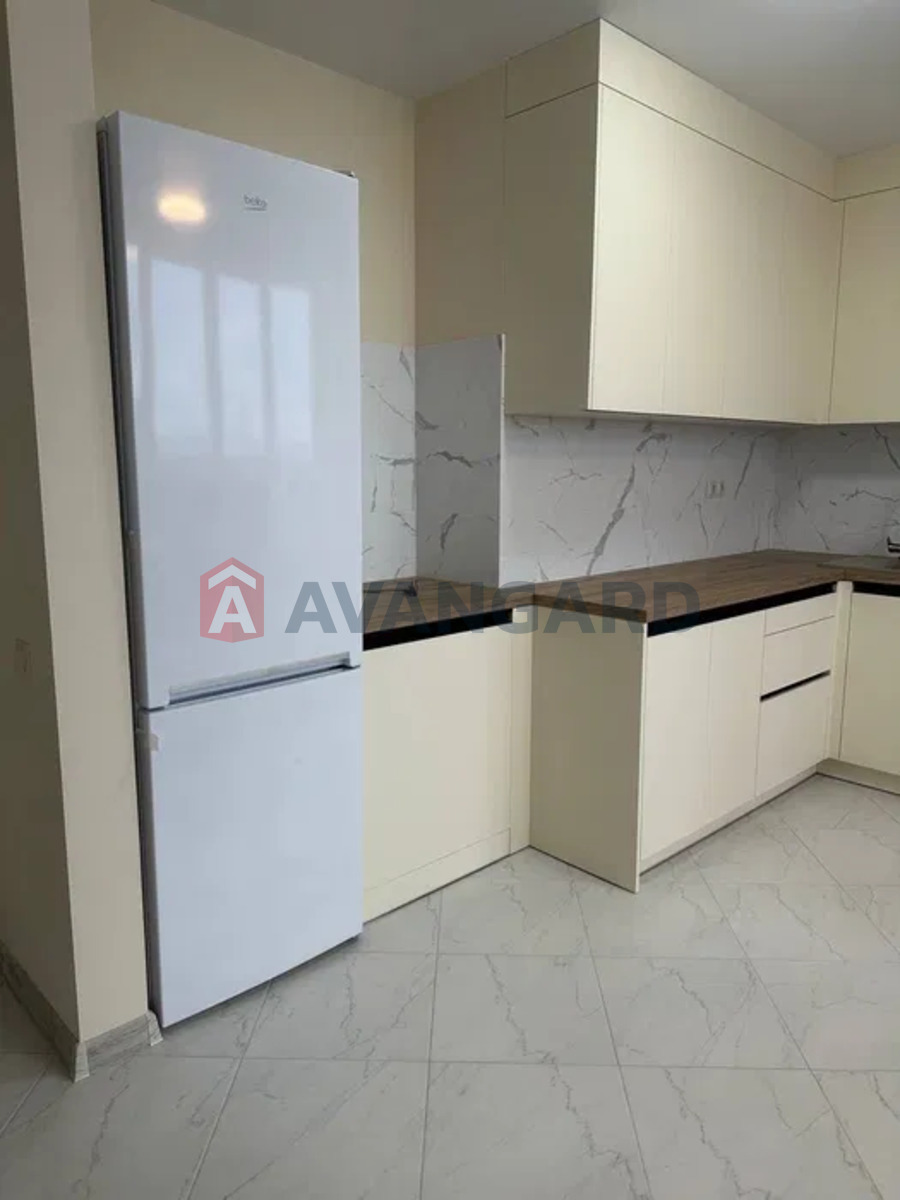 1 ��. ��������, 46/-/16 ��. �., 13/17 ������ ���� 6