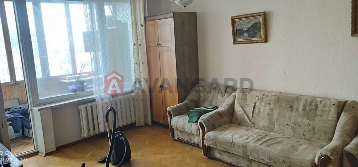 2 ��. ��������, 60/-/8 ��. �., 9/9 ������ ���� 2