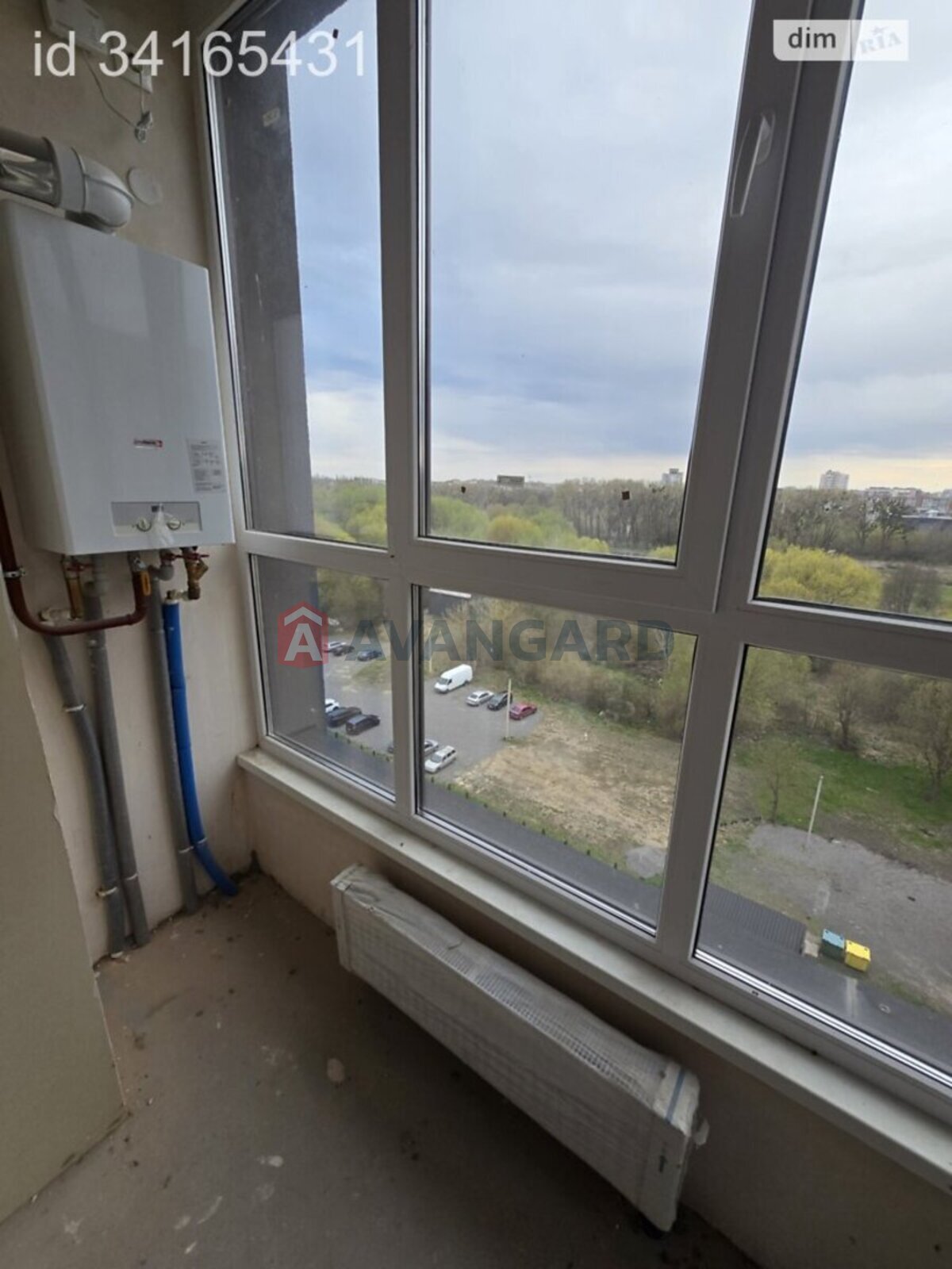 3 ��. ��������, 103/60/18 ��. �., 9/9 ������ ���� 13