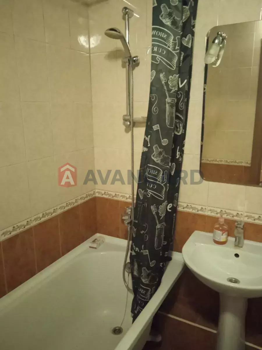 1 ��. ��������, 40/-/7 ��. �., 13/14 ������ ���� 8