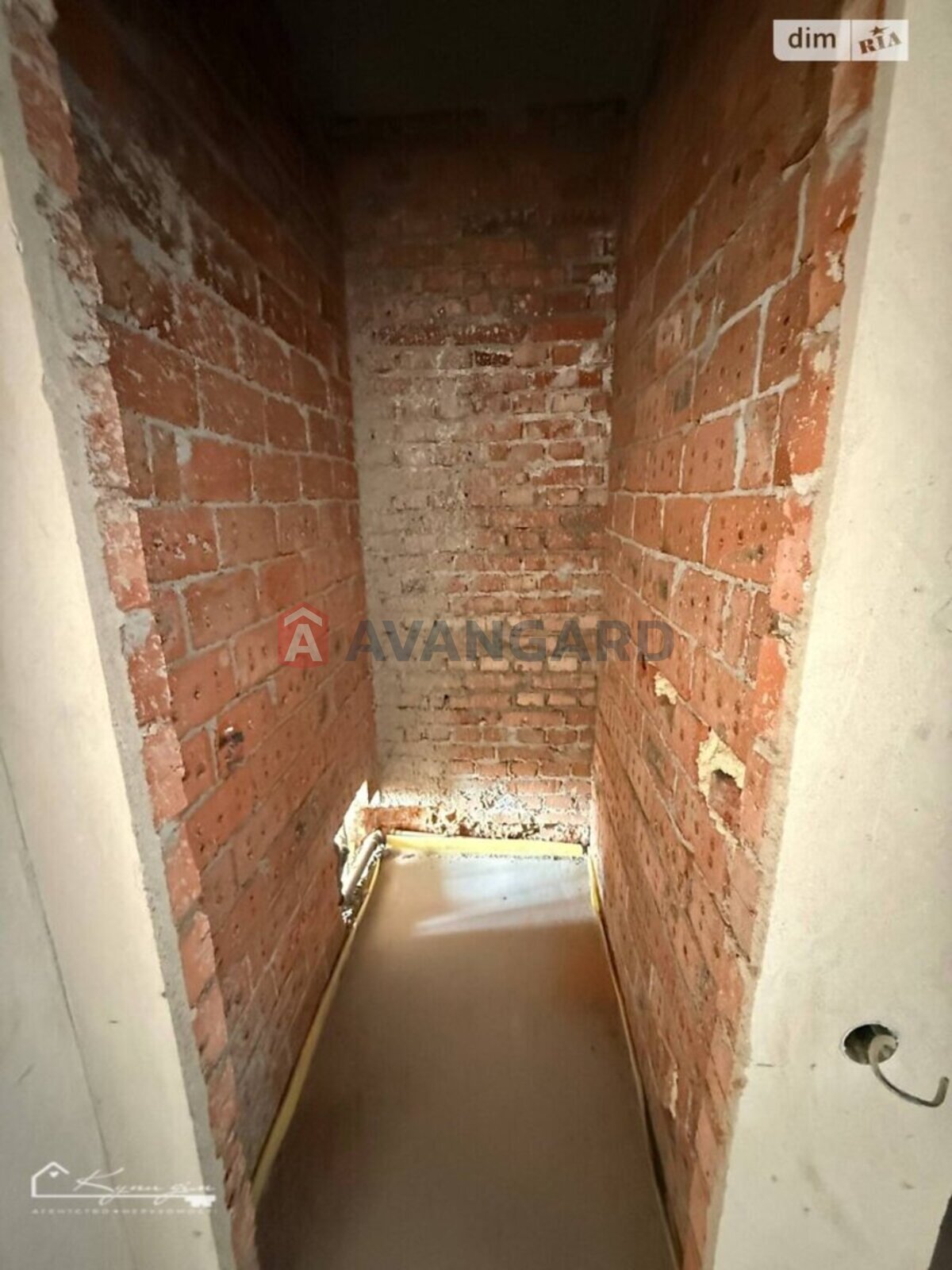 1 ��. ��������, 41/-/- ��. �., 2/10 ������ ���� 7