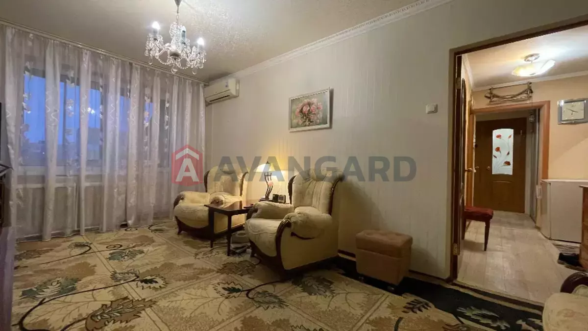 2 ����. ��������, 53/28/8 ��. �., 10/16 ���� ���� 9