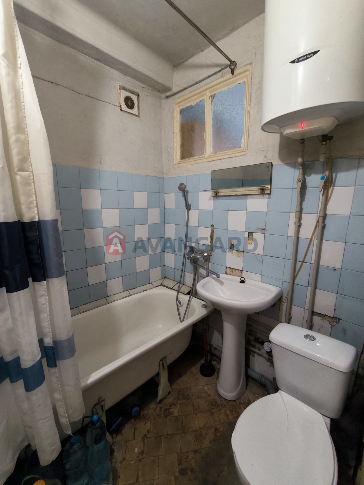 1 ��. ��������, 32/-/6 ��. �., 5/5 ������ ���� 6