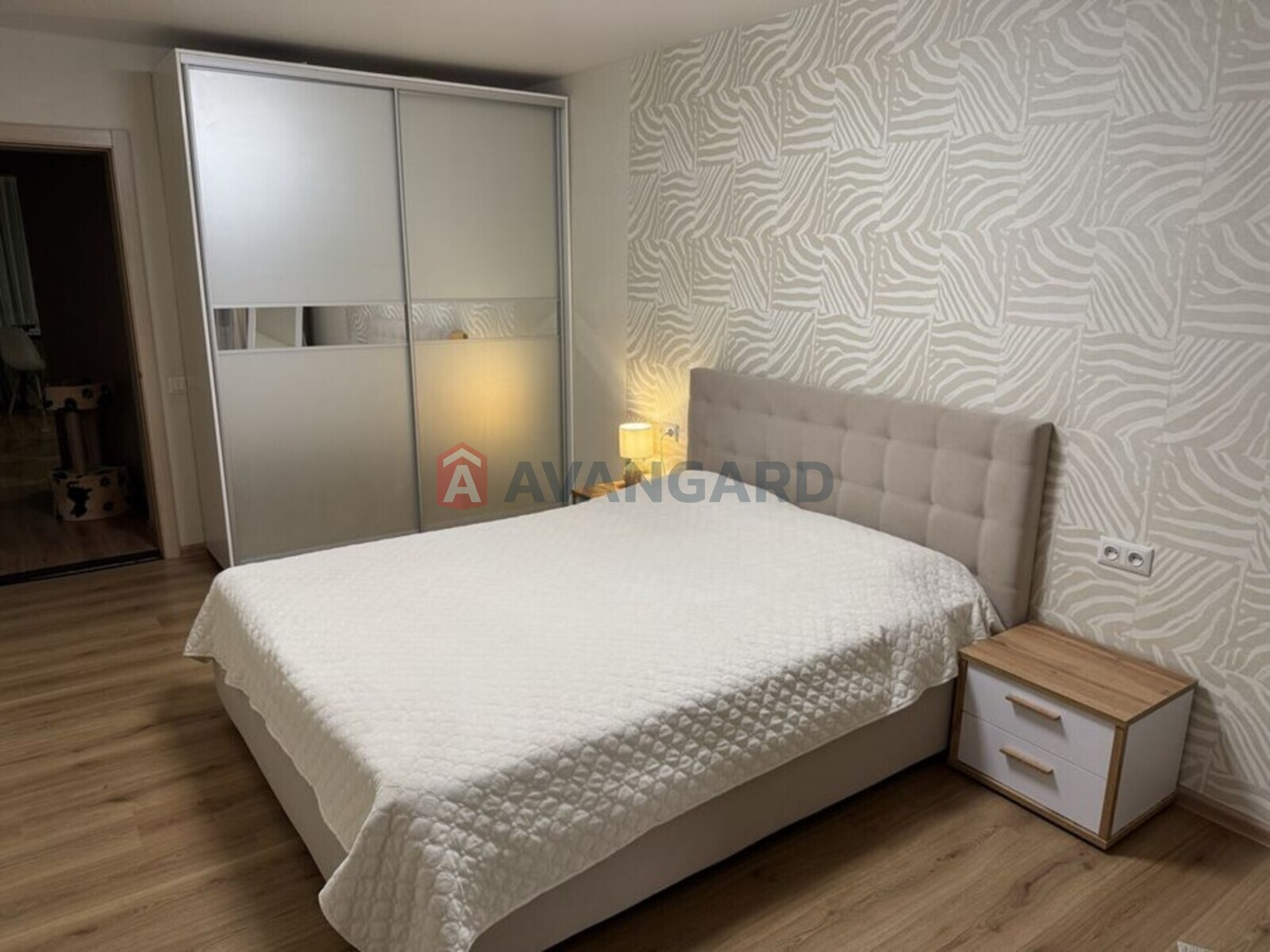 2 . , 52/-/5 . ., 3/5   8