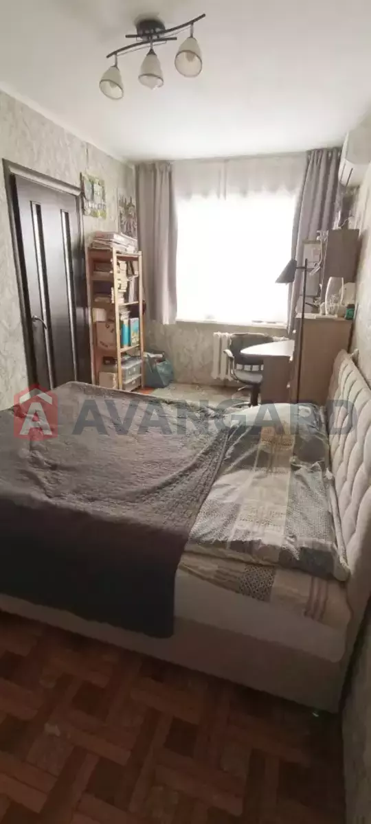 2 ��. ��������, 47/31/6 ��. �., 5/5 ������ ���� 7