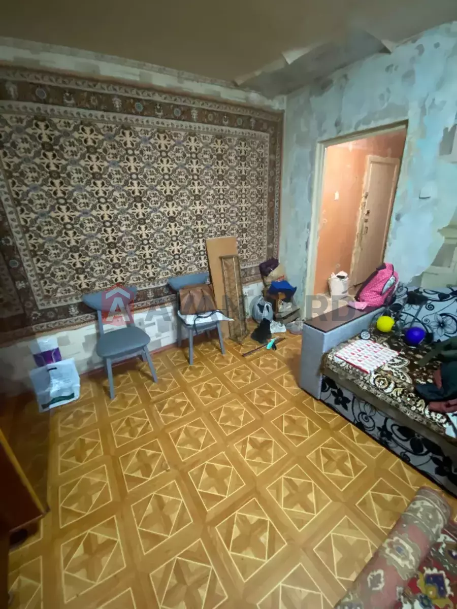 2 . , 47/-/- . ., 8/9   4