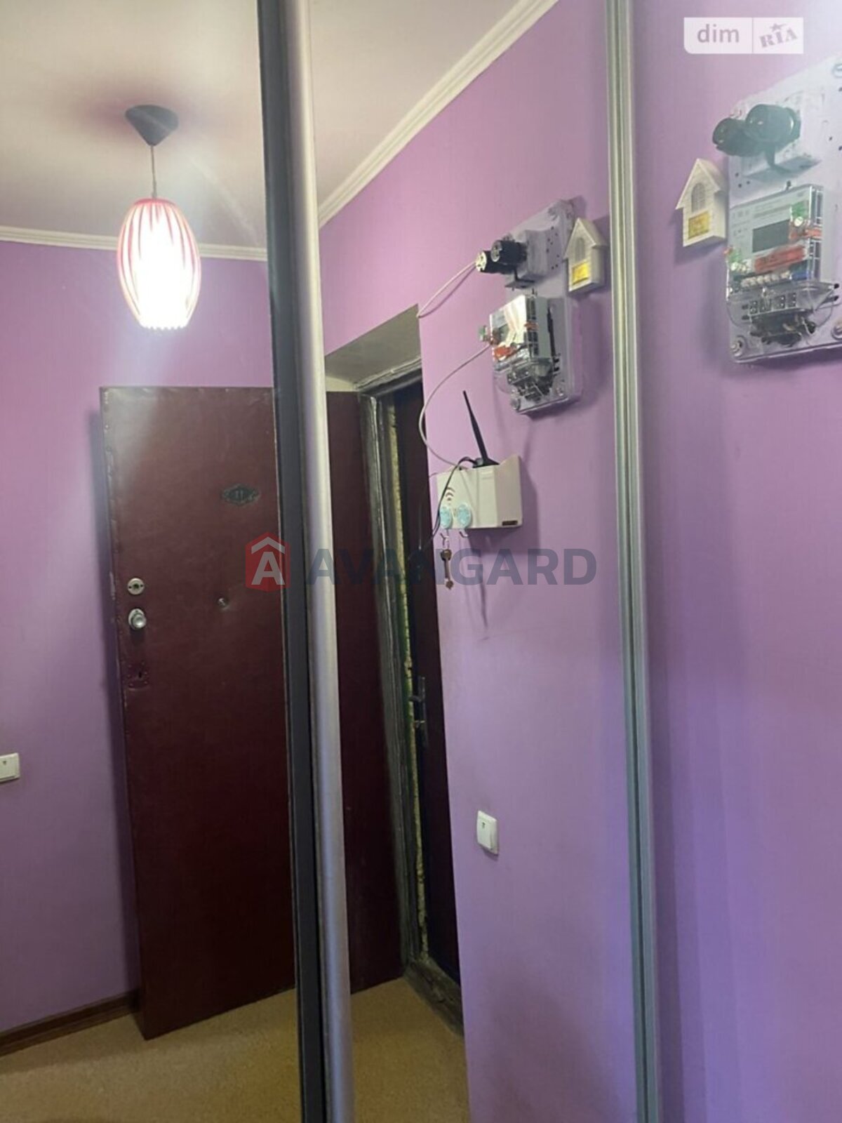 1 ��. ��������, 28/14/6 ��. �., 3/5 ������ ���� 18