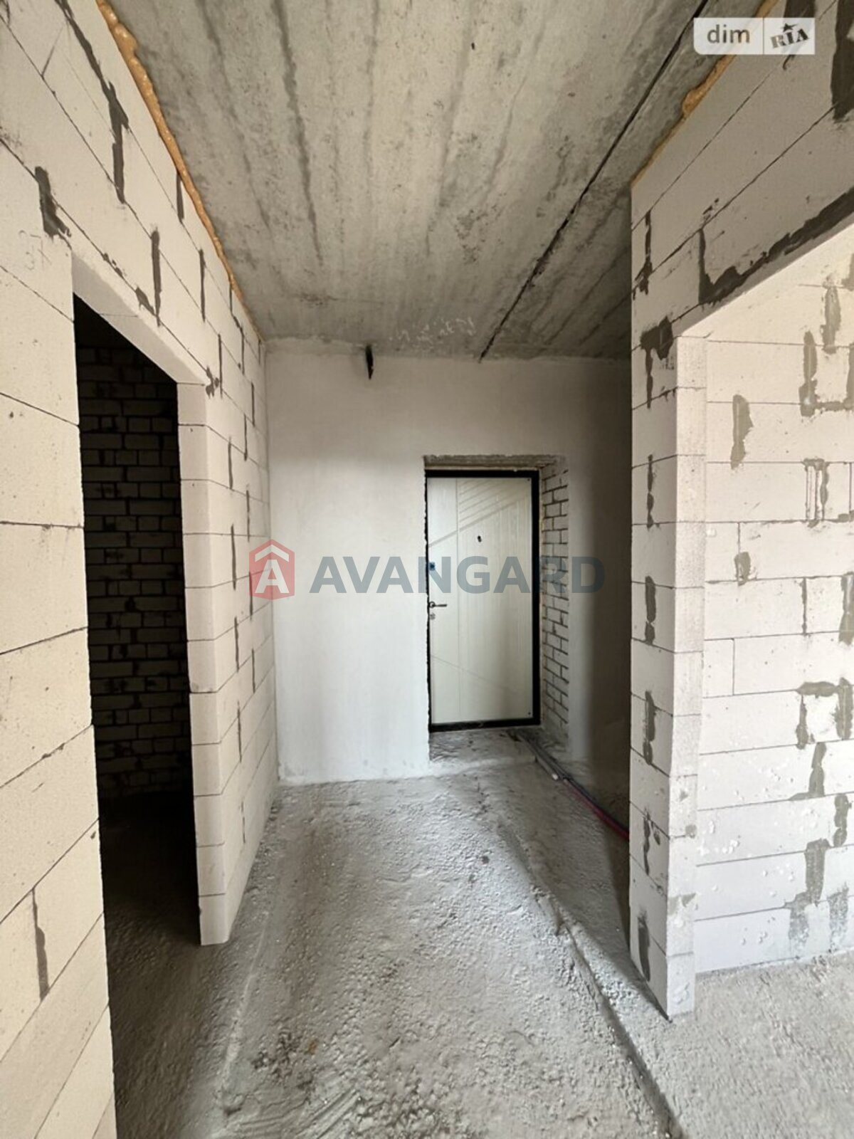 1 ��. ��������, 40/17/9 ��. �., 6/10 ������ ���� 11