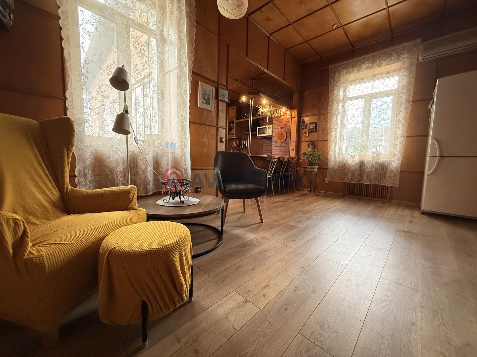 4 ��. ��������, 95/70/20 ��. �., 3/3 ������ ���� 5