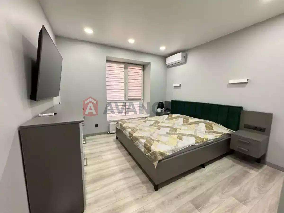 2 ��. ��������, 60/40/20 ��. �., 9/12 ������ ���� 7