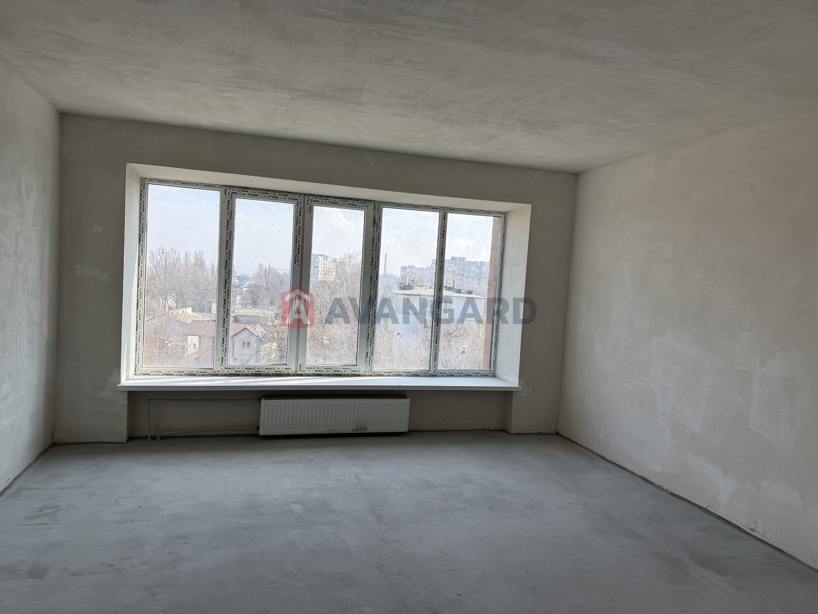 1 ��. ��������, 39,2/17,6/6.3 ��. �., 6/9 ������ ���� 11