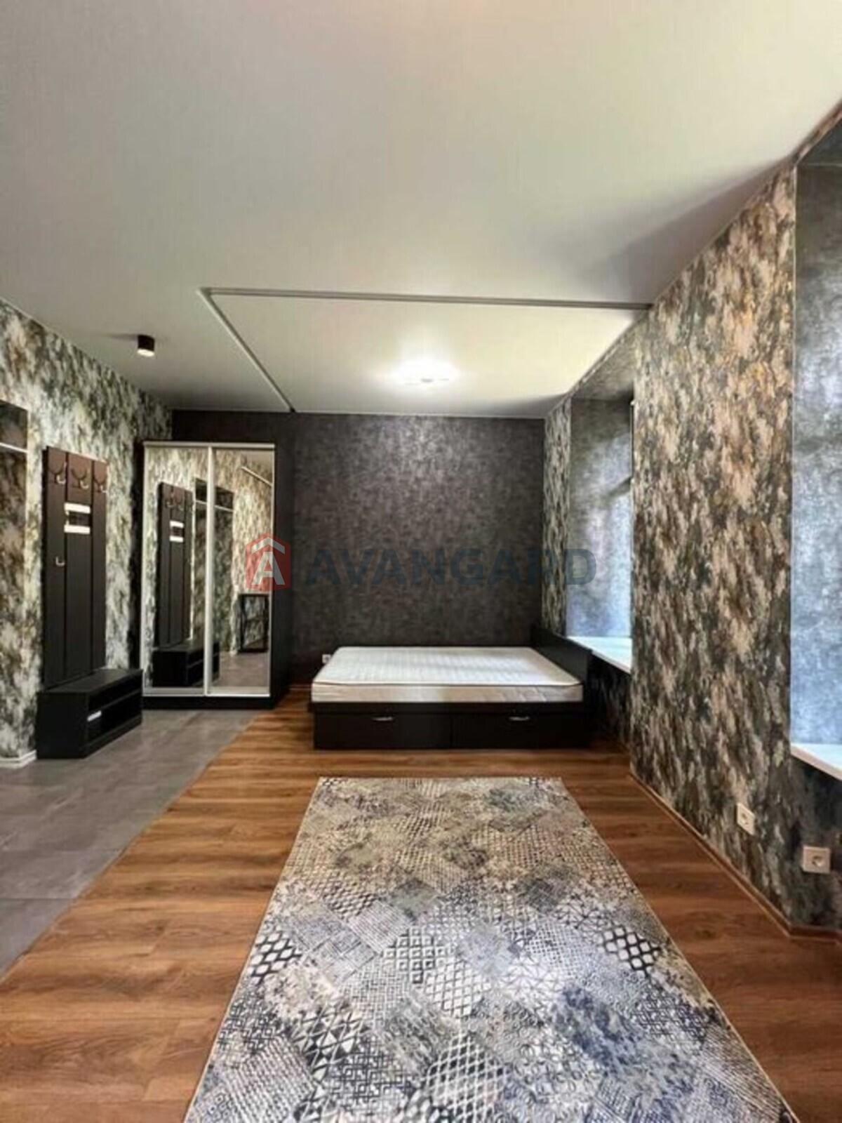 1 ����. ��������, 30/-/5 ��. �., 1/3 ���� ���� 1