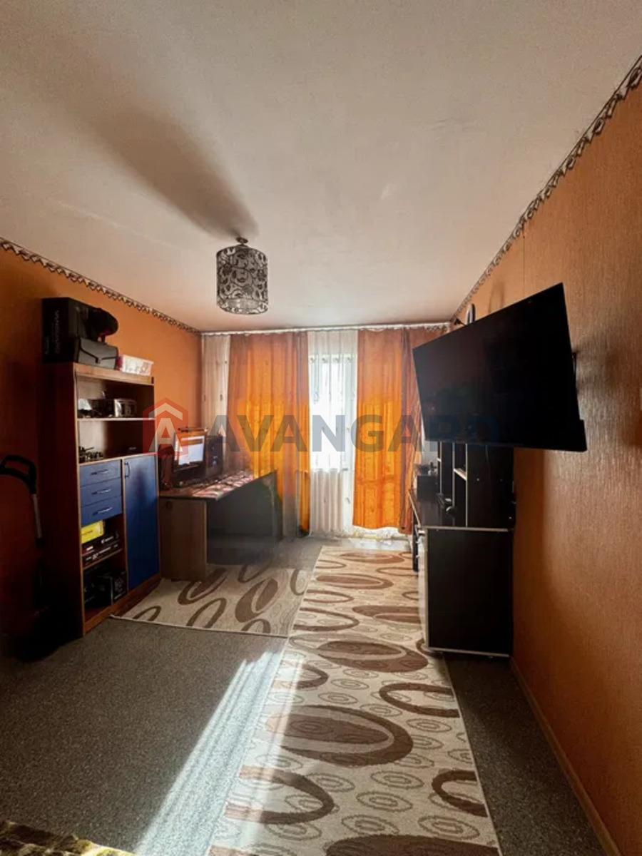 1 ��. ��������, 36/-/8 ��. �., 16/16 ������ ���� 2