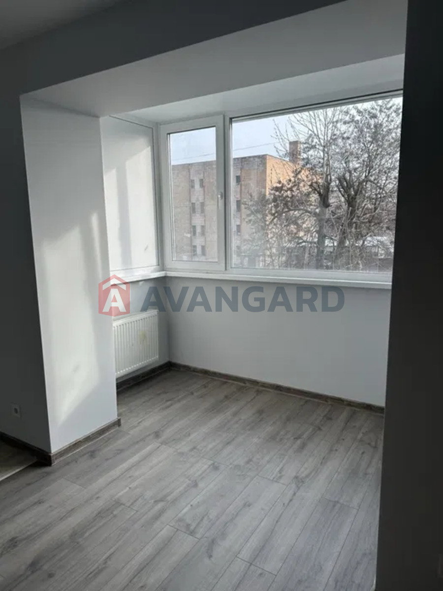 2 ��. ��������, 43/-/7 ��. �., 2/5 ������ ���� 2