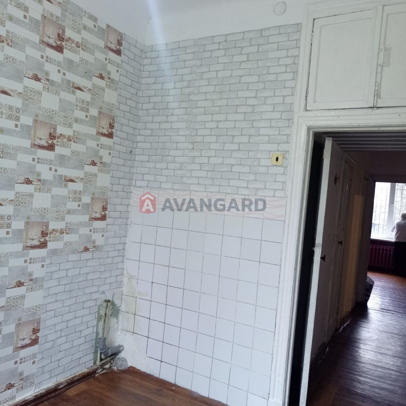 2 ��. ��������, 50/-/7 ��. �., 1/4 ������ ���� 13