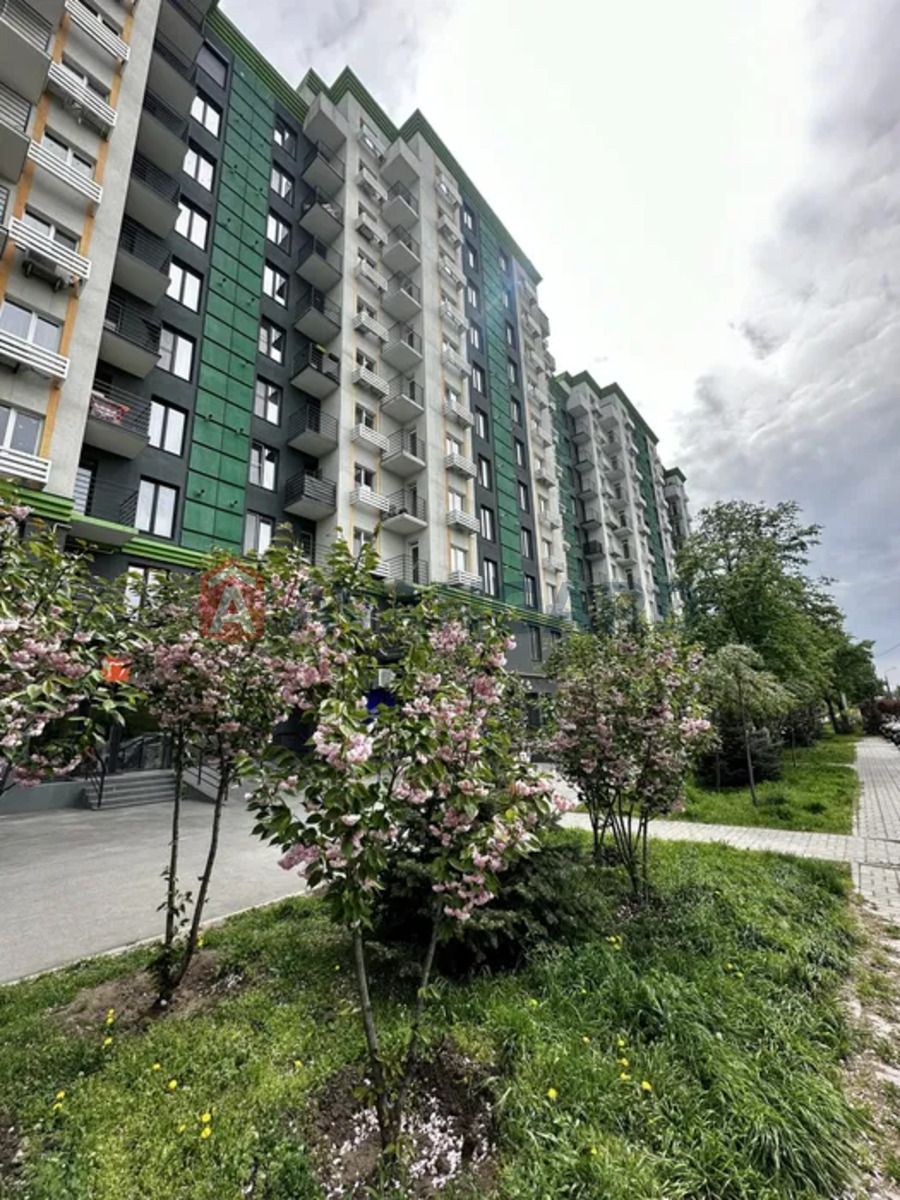 1 ��. ��������, 42/-/14 ��. �., 8/11 ������ ���� 5