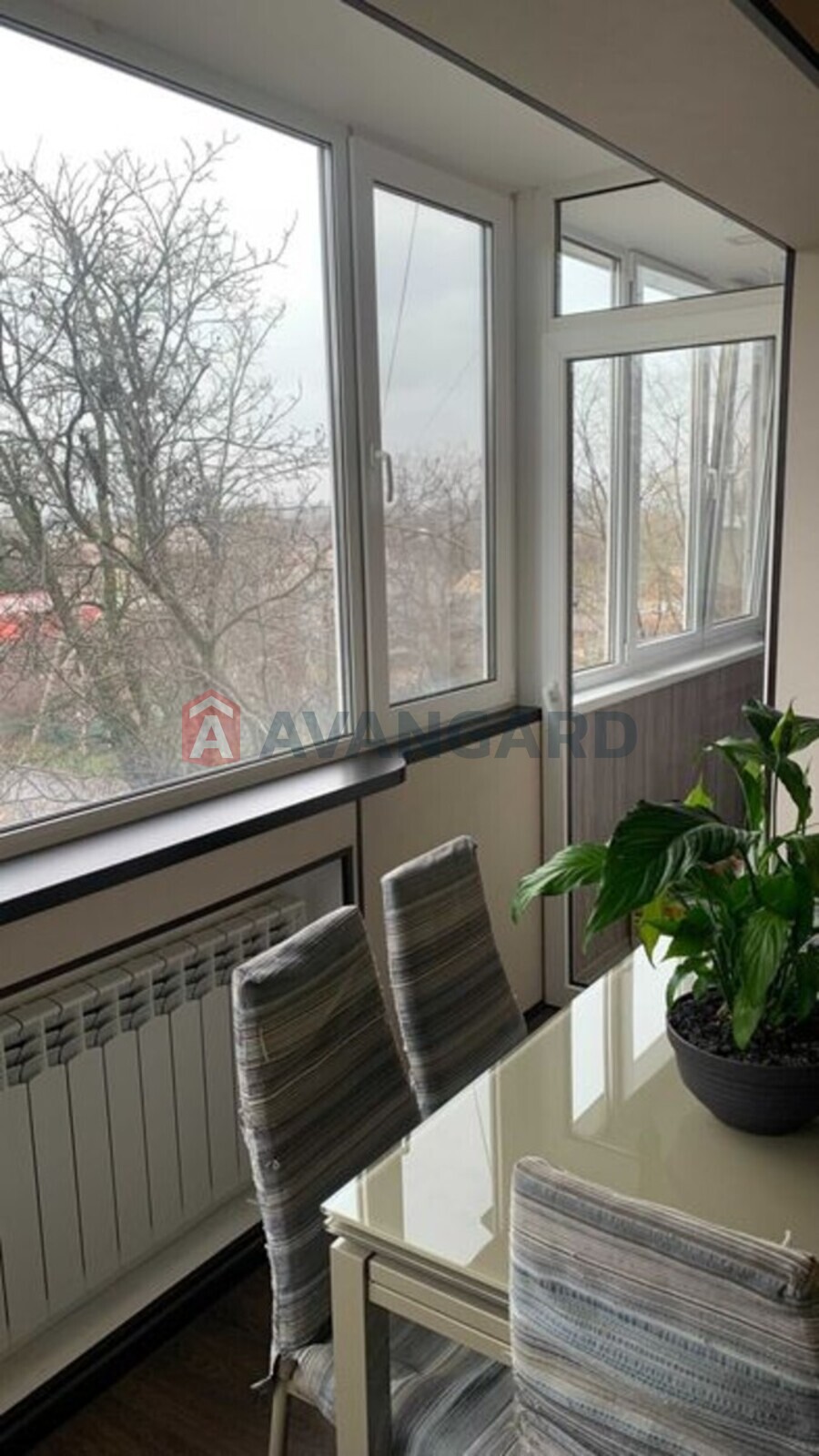 4 . , 77/-/9 . ., 3/9   5