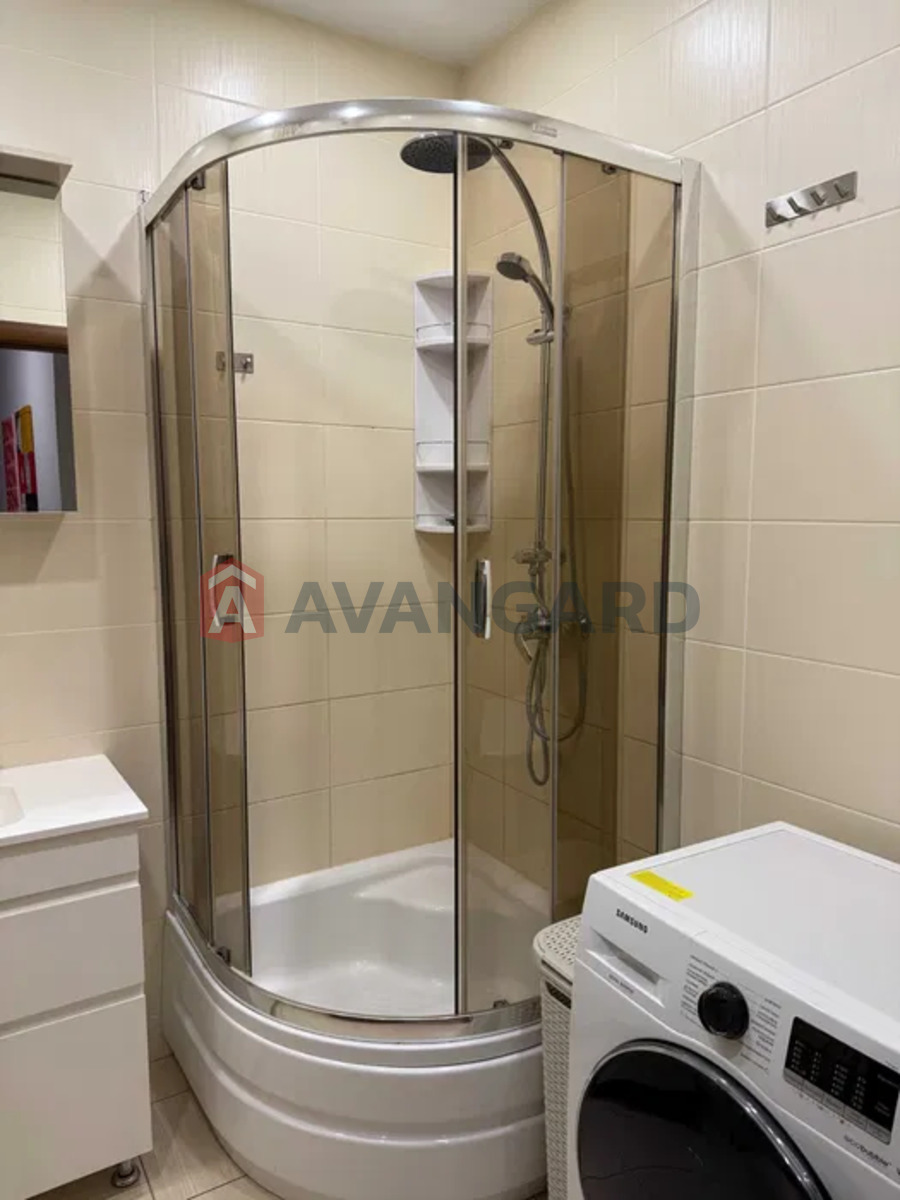 2 . , 70/-/12 . ., 9/9   8