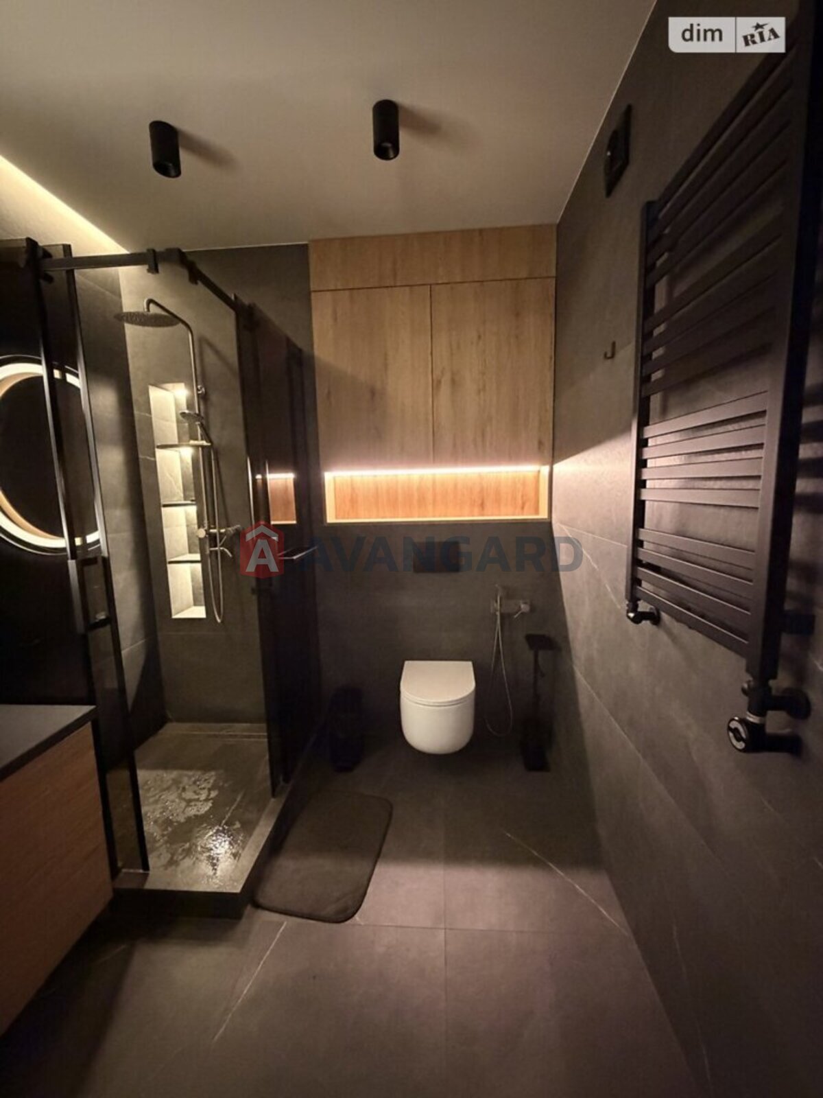 1 ��. ��������, 53/53/6 ��. �., 3/10 ������ ���� 13